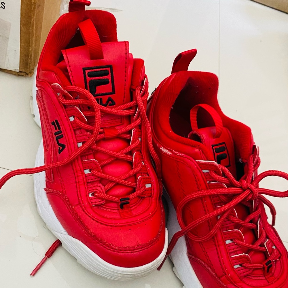 Red Fila
